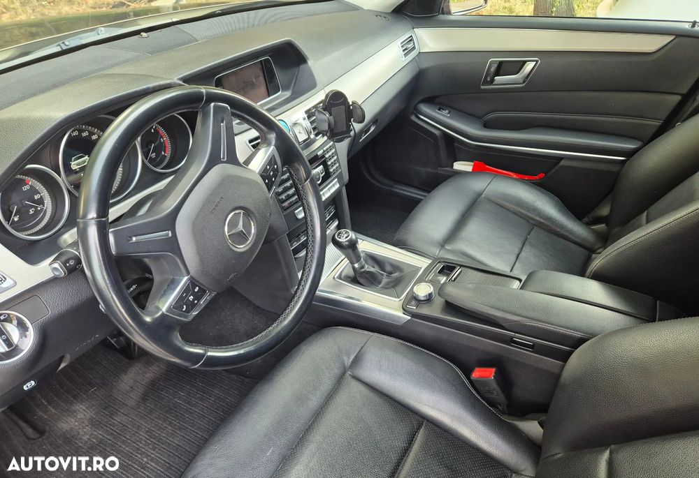 Mercedes-Benz E 200 CDI - 8