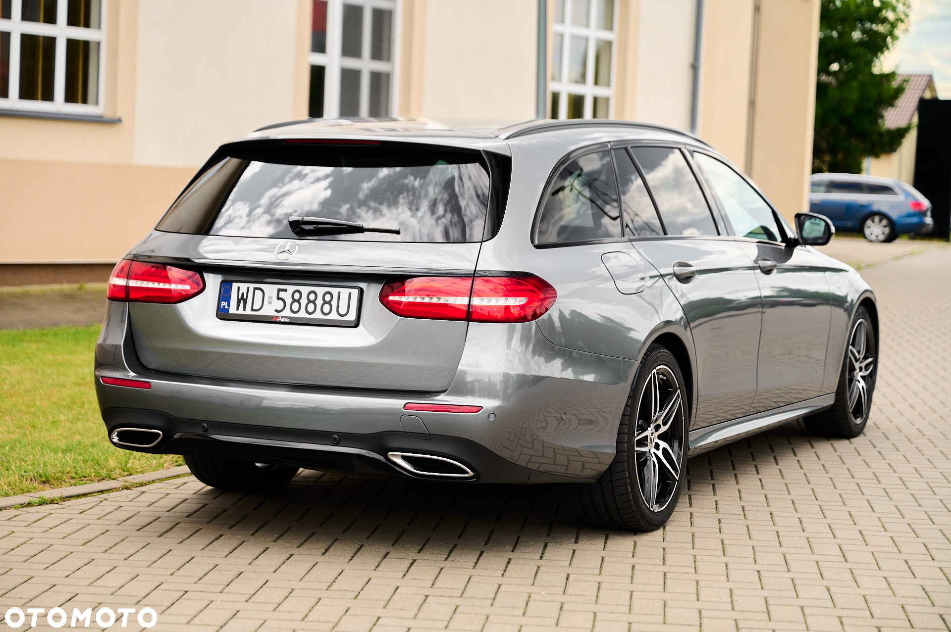 Mercedes-Benz Klasa E - 13