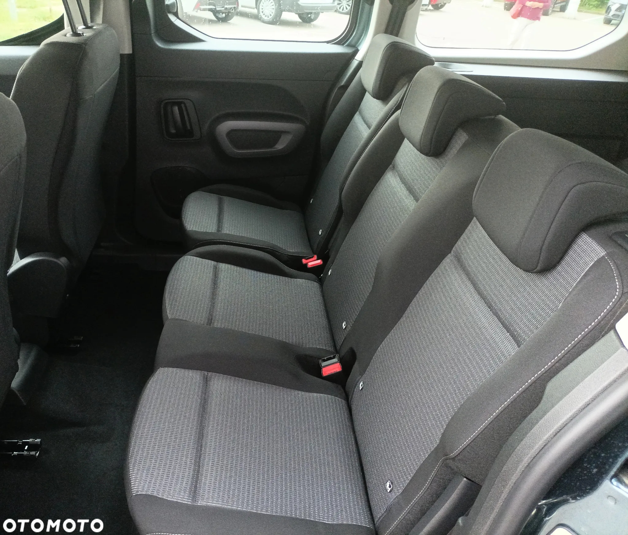 Toyota Proace City Verso Long 1.5 D-4D Business - 11