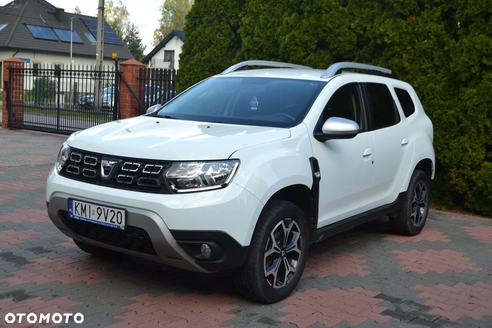 Dacia Duster 1.6 SCe Laureate S&S - 9