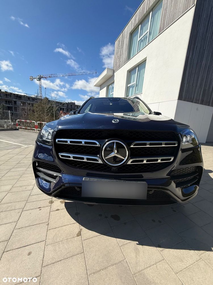 Mercedes-Benz GLS - 2