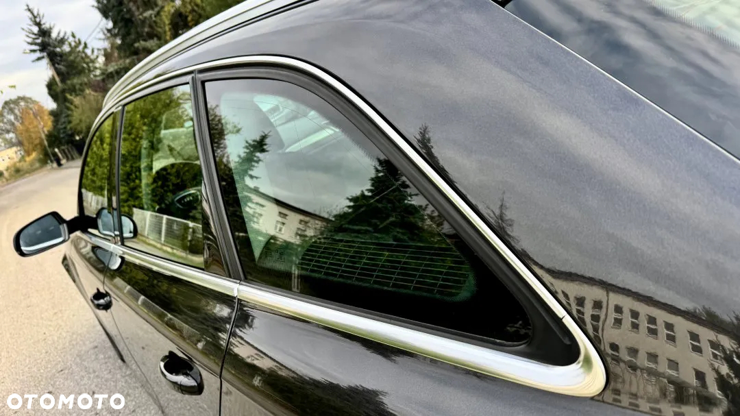 Audi A4 Avant 2.0 TDI DPF multitronic Attraction - 12