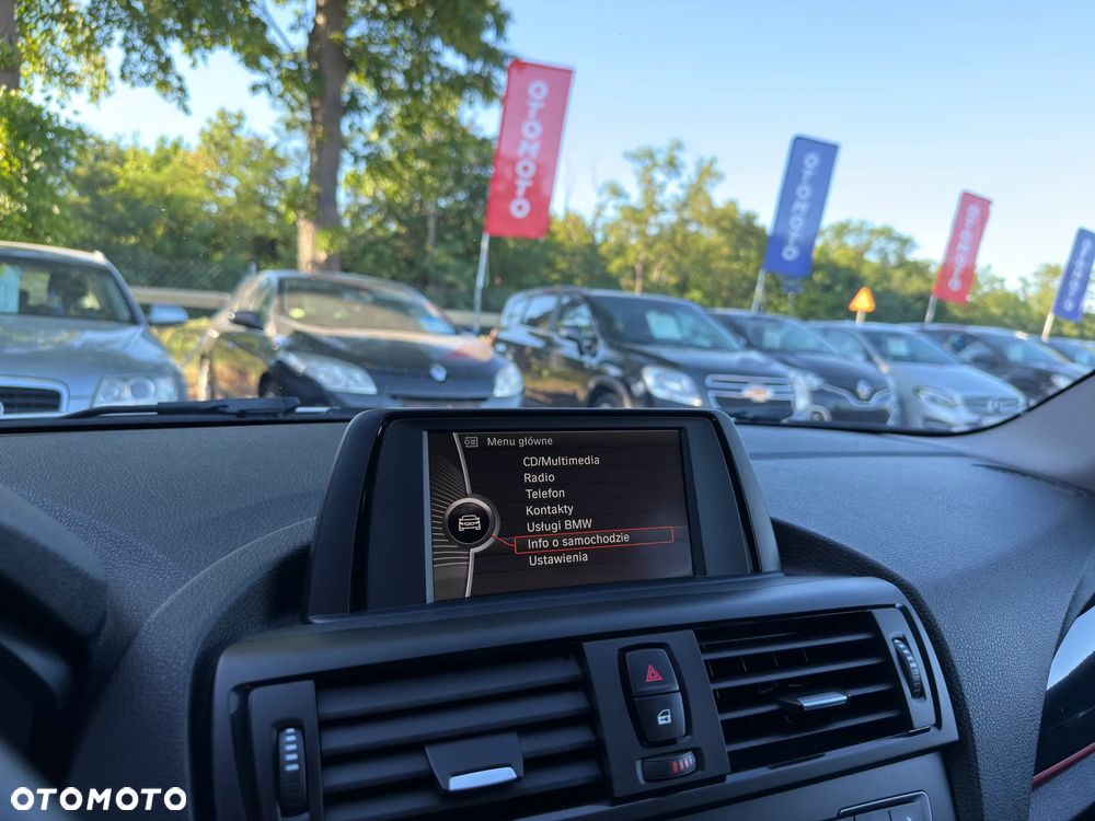 BMW Seria 1 116i Sport Line - 23