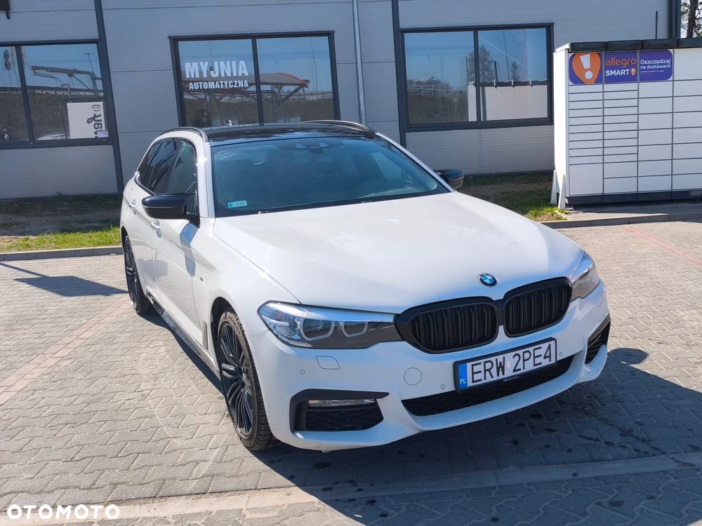 BMW Seria 5 520d xDrive M Sport sport - 9