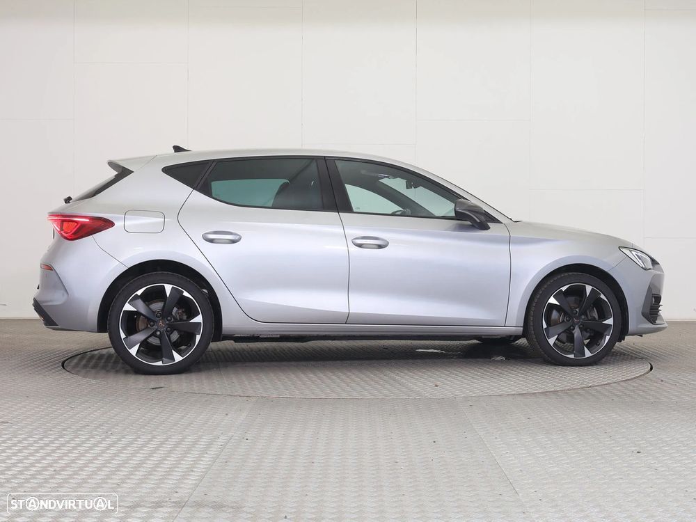 Cupra Leon 1.4 e-Hybrid VZ DSG - 7