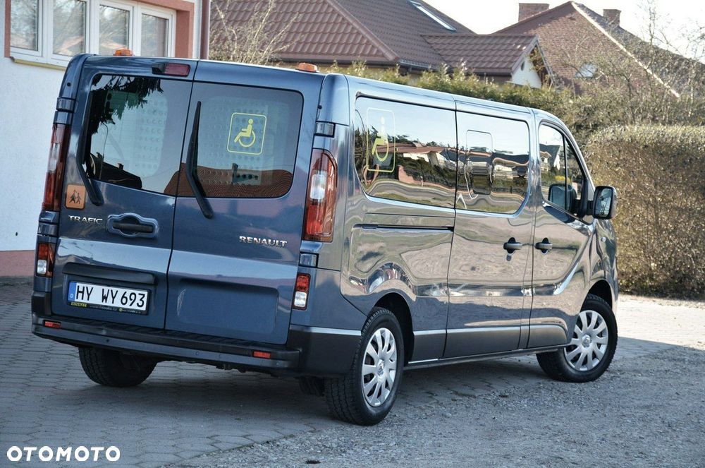 Renault Trafic - 11