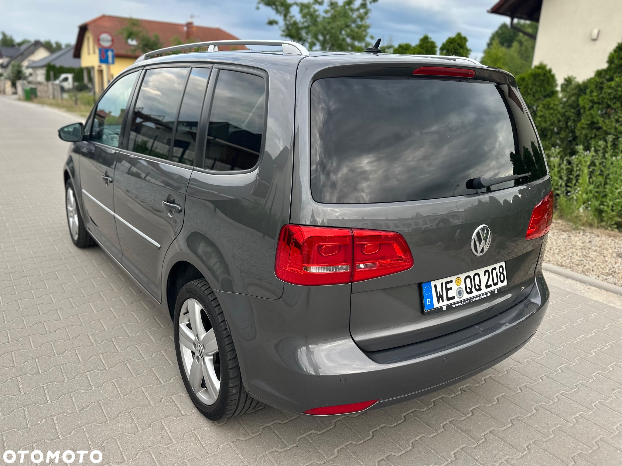 Volkswagen Touran 2.0 TDI DPF BlueMotion Technology Highline - 7