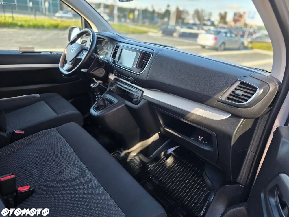 Toyota Proace Verso 2.0 D4-D Long Business - 23