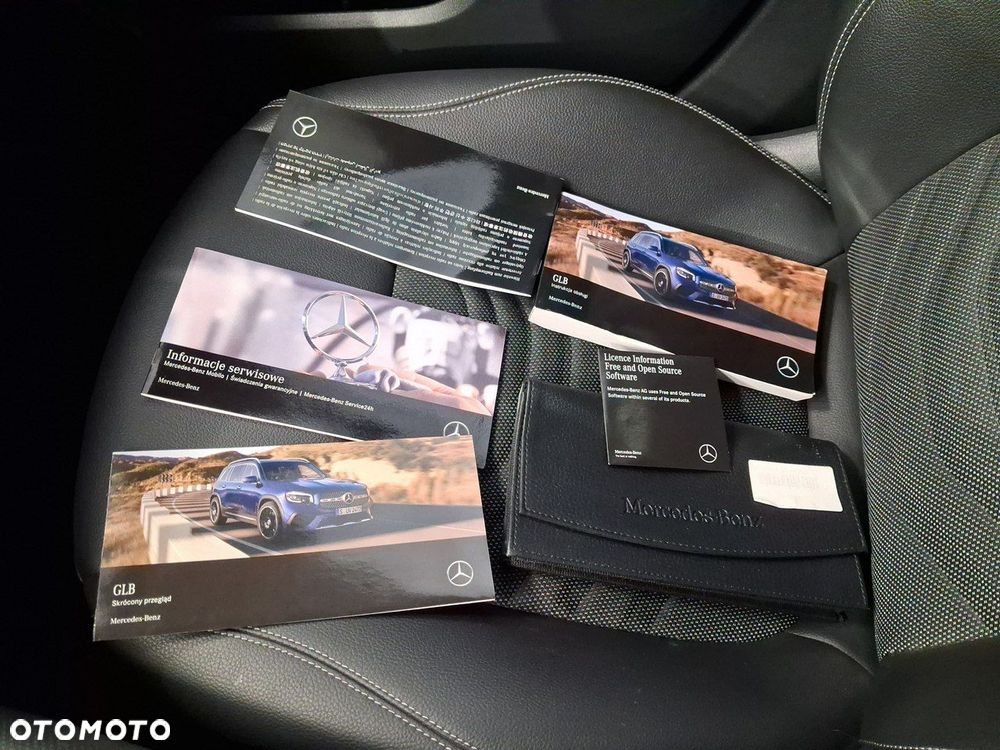 Mercedes-Benz GLB - 35