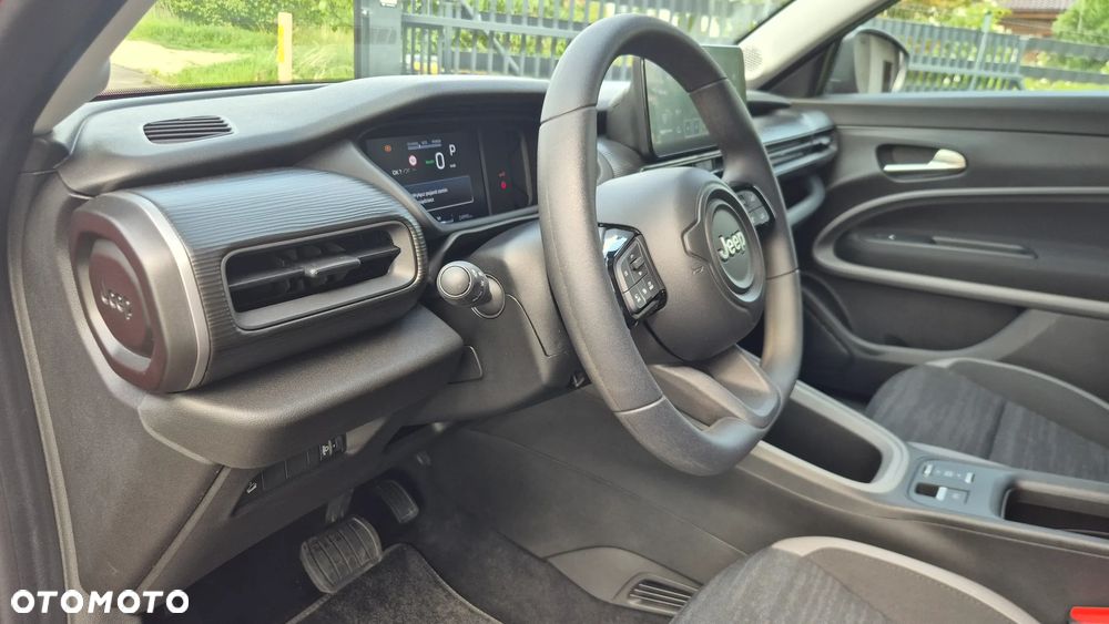 Jeep Avenger Altitude+ - 11