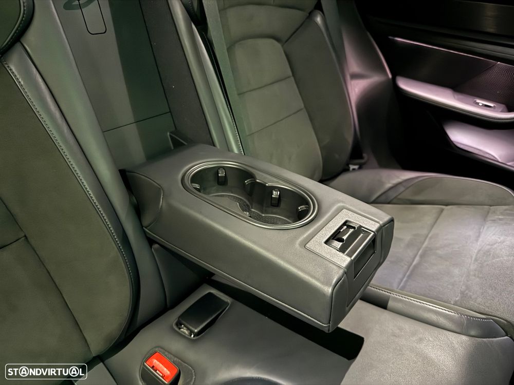 Porsche Taycan Sport Turismo GTS - 28