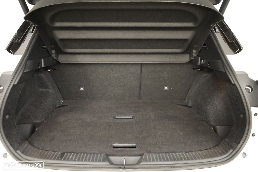 Nissan Qashqai 1.3 DIG-T N-Connecta - 25