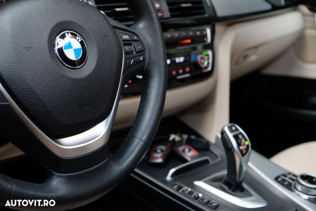 BMW Seria 3 325d GT Aut. Sport Line - 16