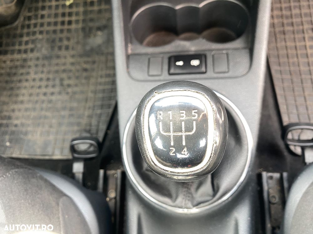 Skoda Fabia - 15