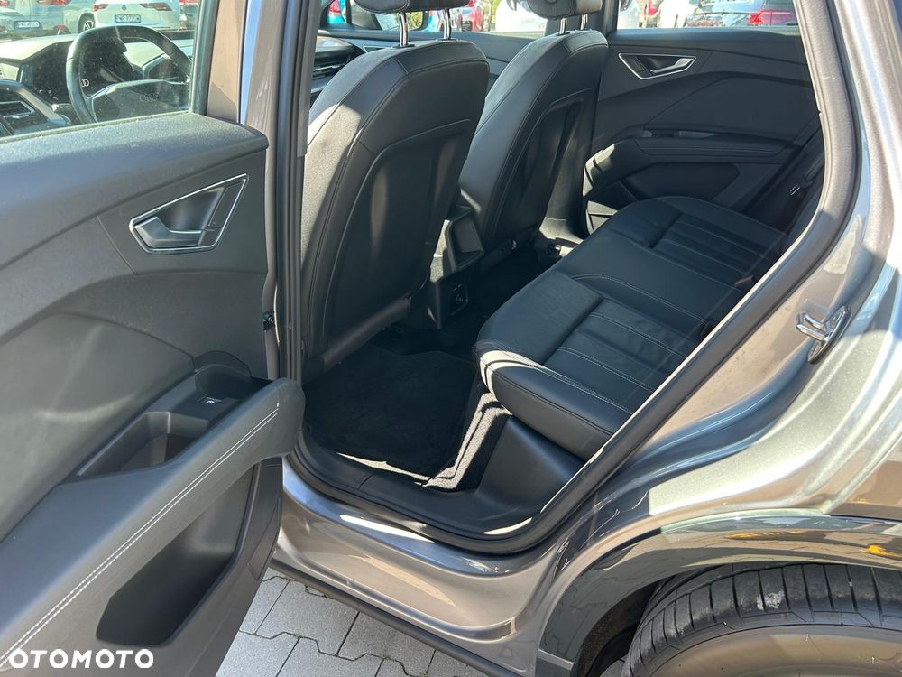 Audi Q4 e-tron - 19
