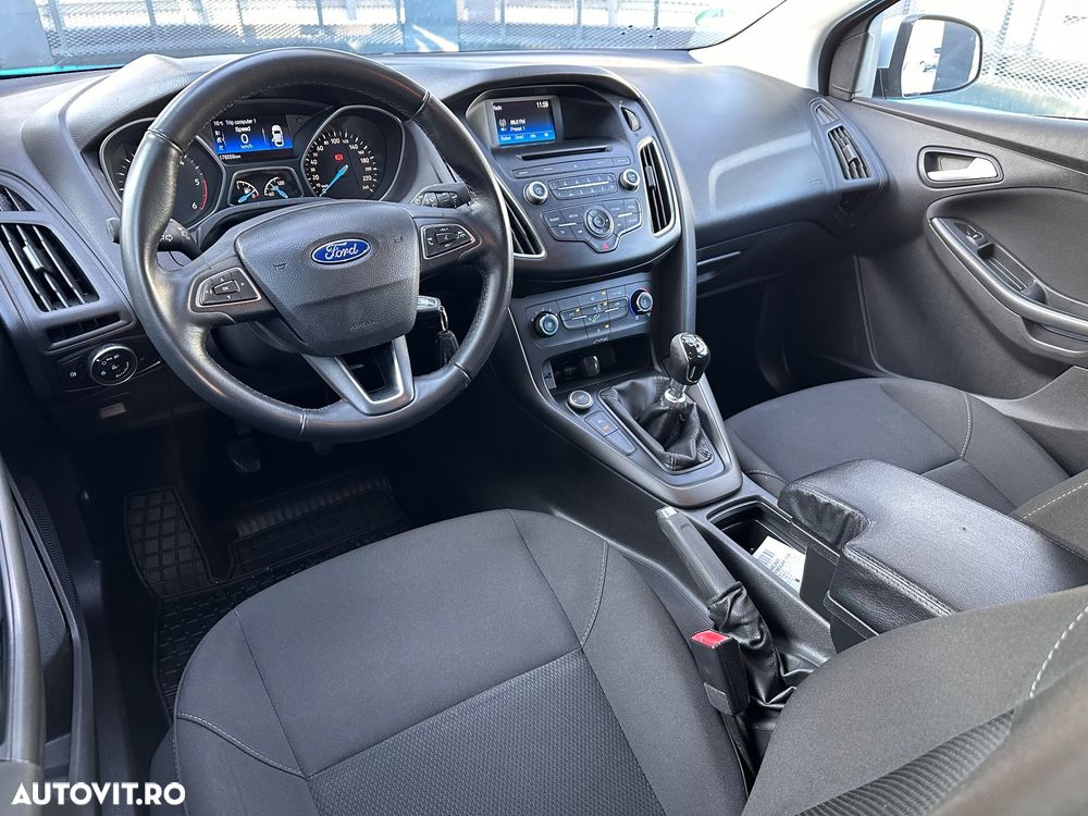 Ford Focus 1.5 TDCi Trend - 12