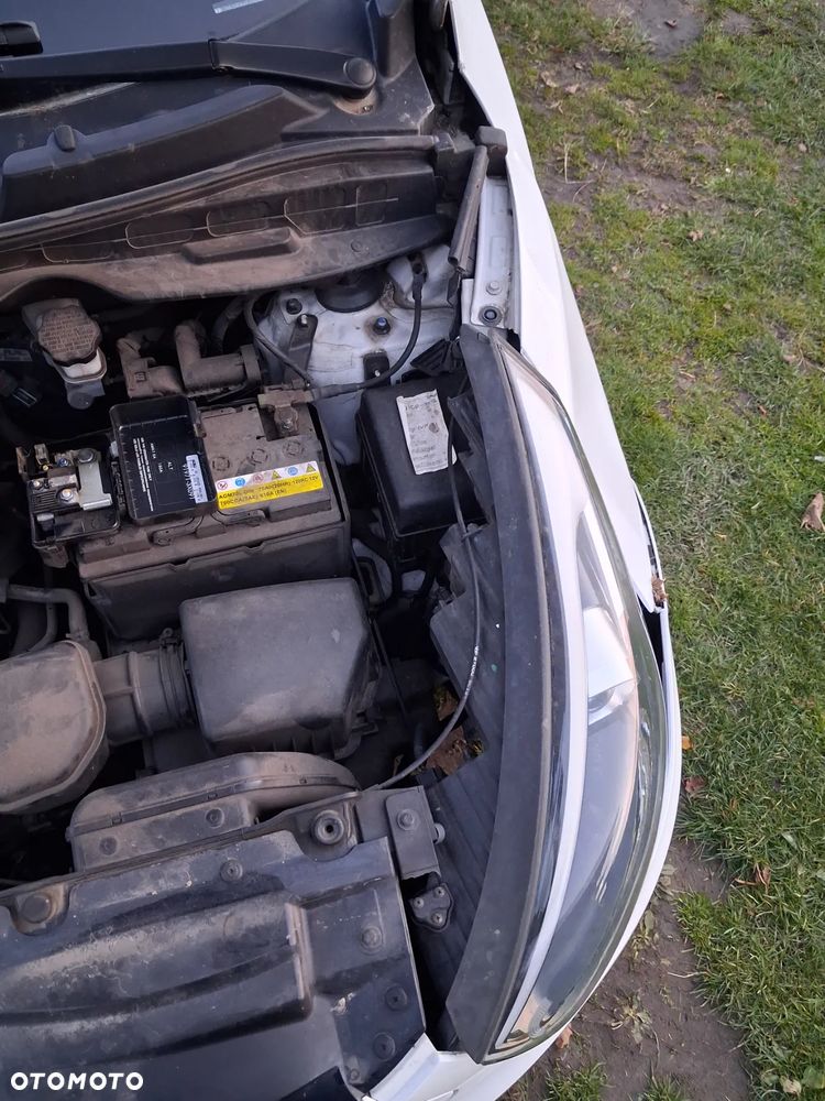 Hyundai ix35 1.6 2WD blue Comfort - 11