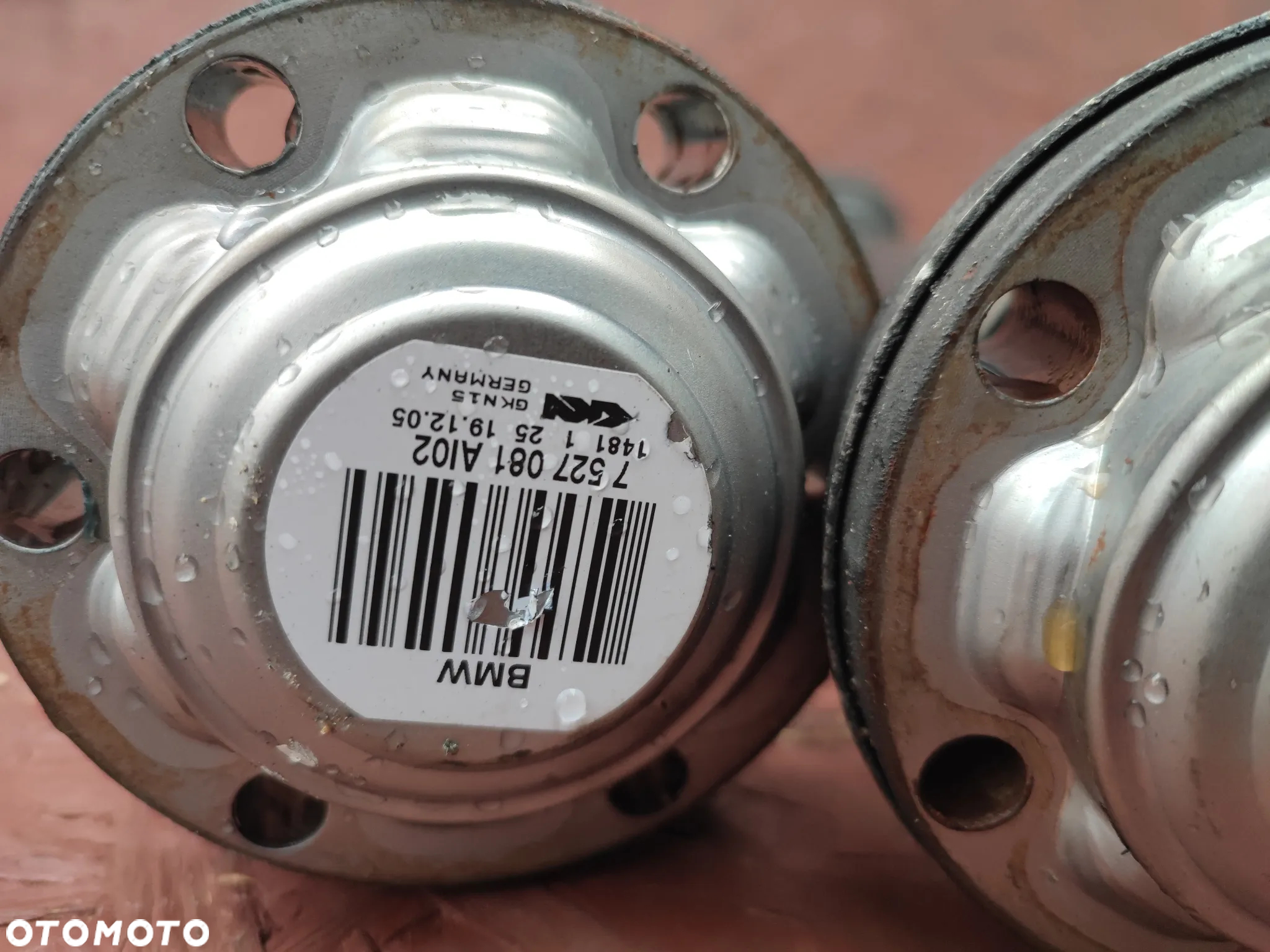 BMW E87 / E90 / E91 ORYGINALNA PÓŁOŚ LEWA / PRAWA DUŻA GŁOWA DO SILNIKÓW GAMY N52B25 / N52B30 O NR. 33 21 7 553 564 / 33 20 7 561 795 OEM W BARDZO DOBRYM STANIE - 13