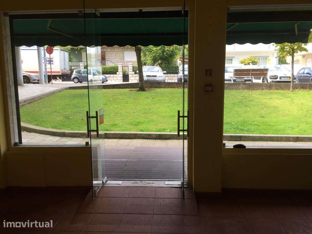 Arredamento Espaço Comercial Linda-a-velha - Grande imagem: 2/6