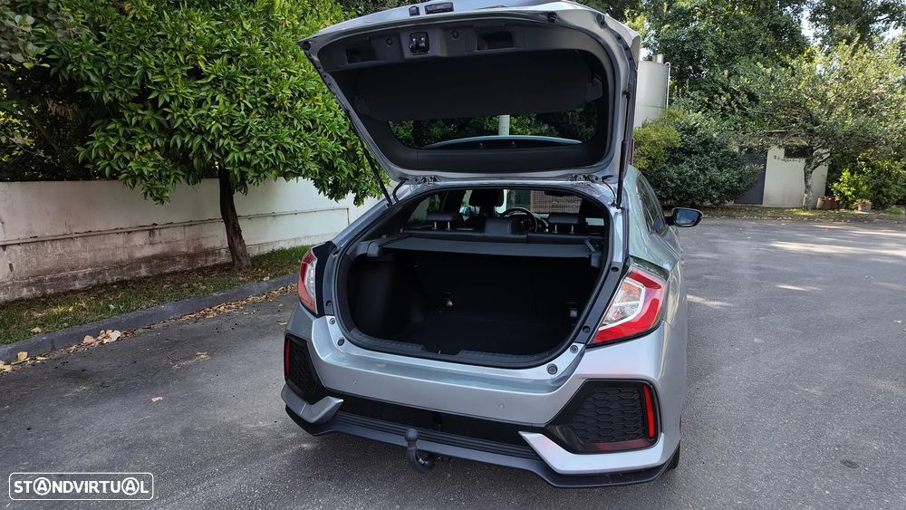 Honda Civic 1.0 i-VTEC Turbo CVT Elegance - 14