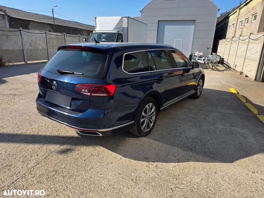 Volkswagen Passat 2.0 TDI DSG Highline - 4