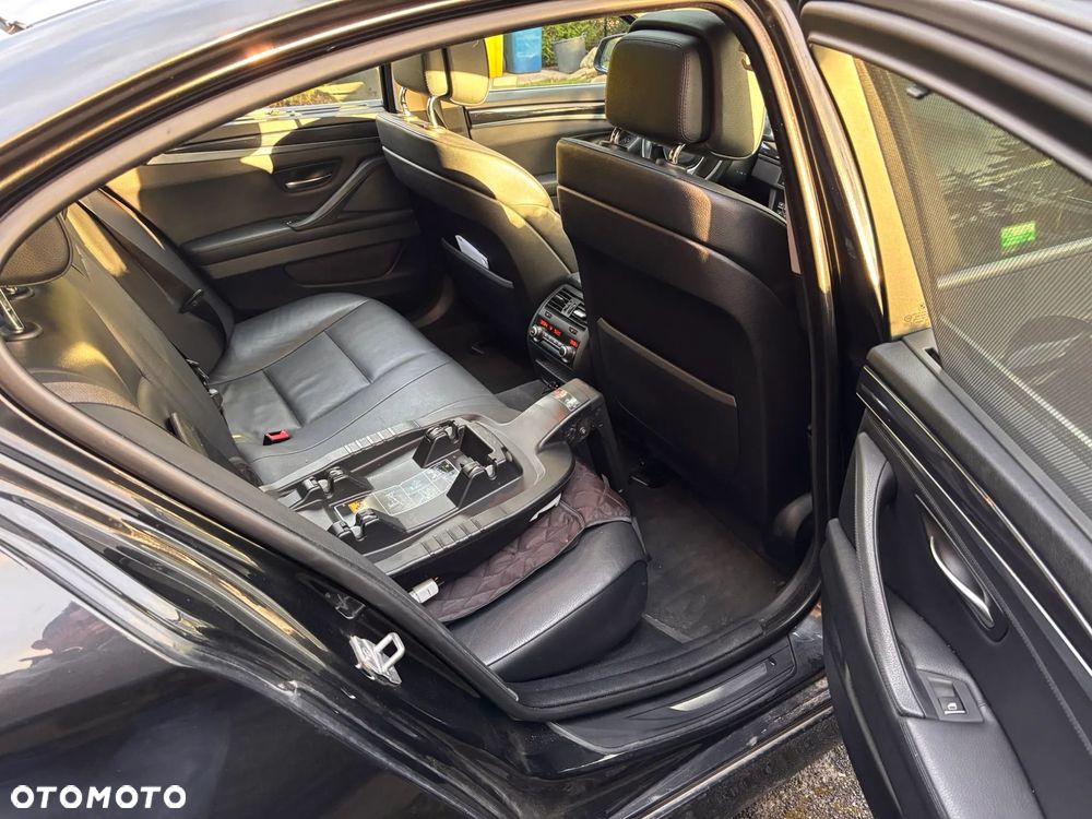 BMW Seria 5 530d Sport-Aut - 18