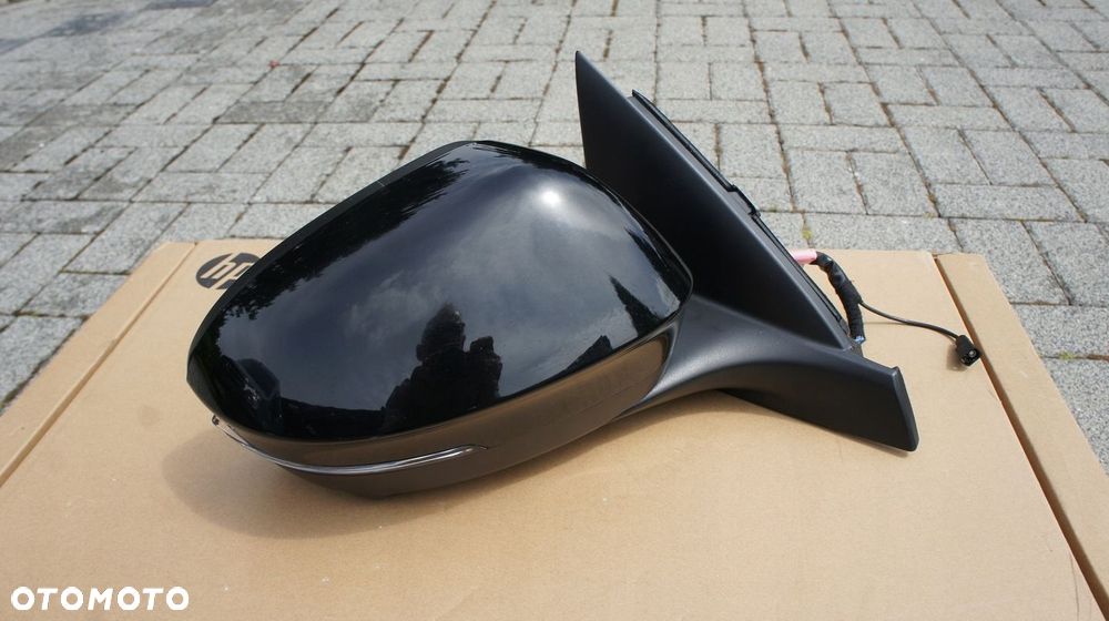 PRAWE LUSTERKO RENAULT AUSTRAL 16 PIN  KAMERA - 1