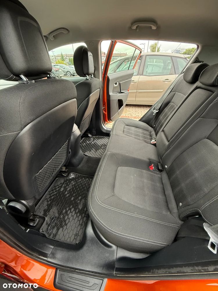 Kia Sportage - 14
