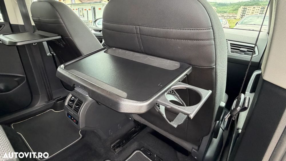 Volkswagen Touran 2.0 TDI Highline - 10