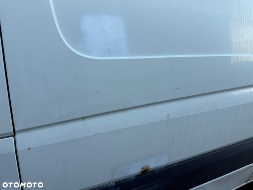 Volkswagen Crafter - 16