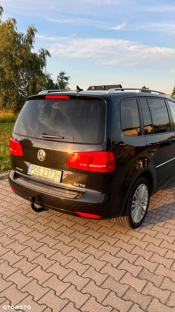 Volkswagen Touran 2.0 TDI DPF Comfortline DSG - 2