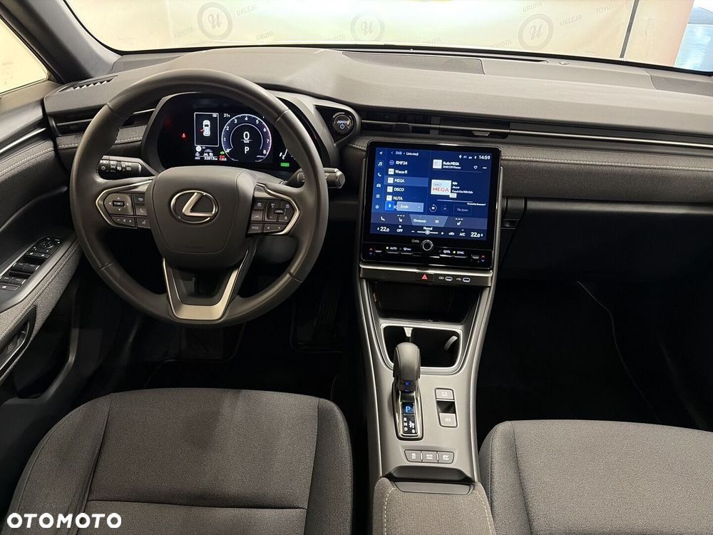 Lexus LBX 1.5 Hybrid - 4