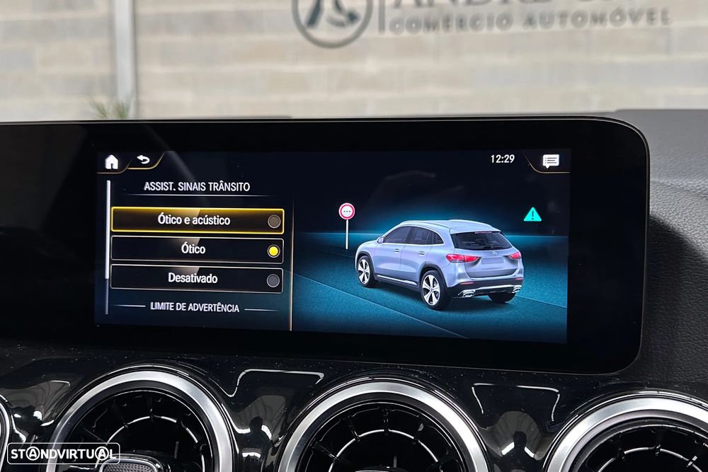 Mercedes-Benz GLA 250 e 8G-DCT Edition Progressive Line - 27