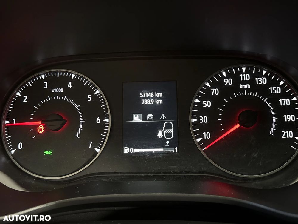 Dacia Sandero - 11