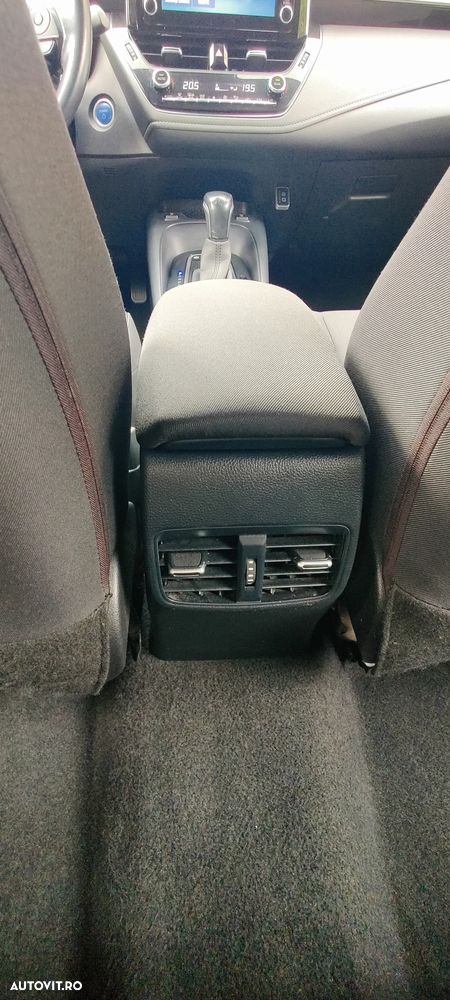 Toyota Corolla 1.8 HSD Dynamic - 14