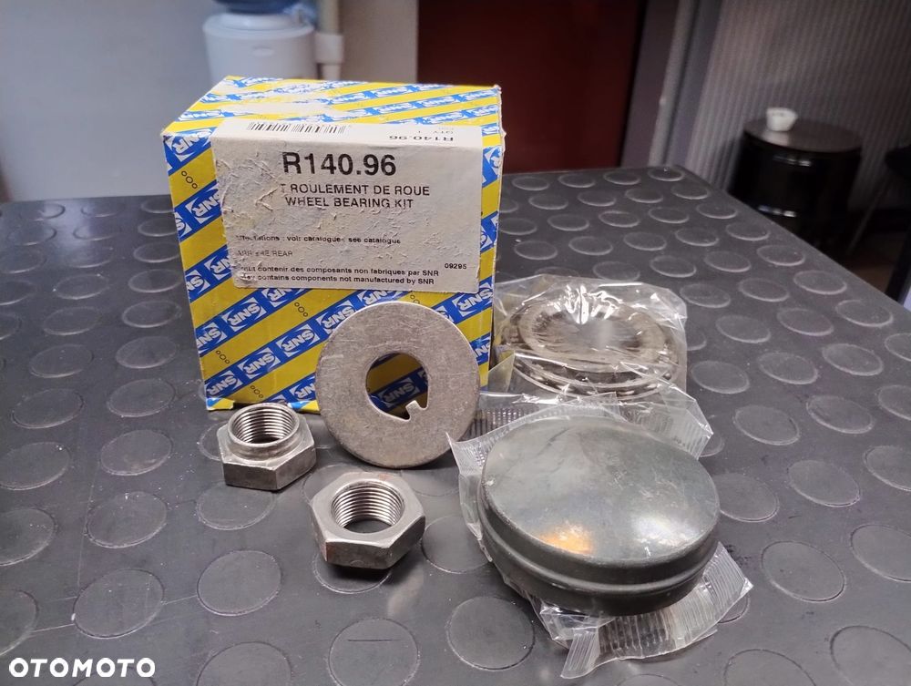 Zestaw: ŁOŻYSKO, ZESTAW NAPRAWCZY PIASTY - 2