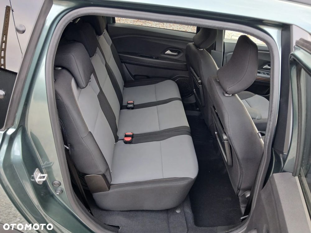 Dacia Jogger 1.0 TCe Extreme 7os - 26