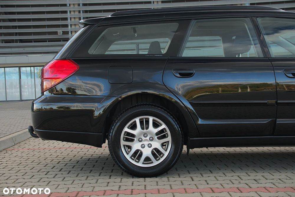 Subaru Outback 2.5 - 4