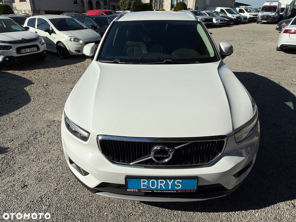 Volvo XC 40 - 40