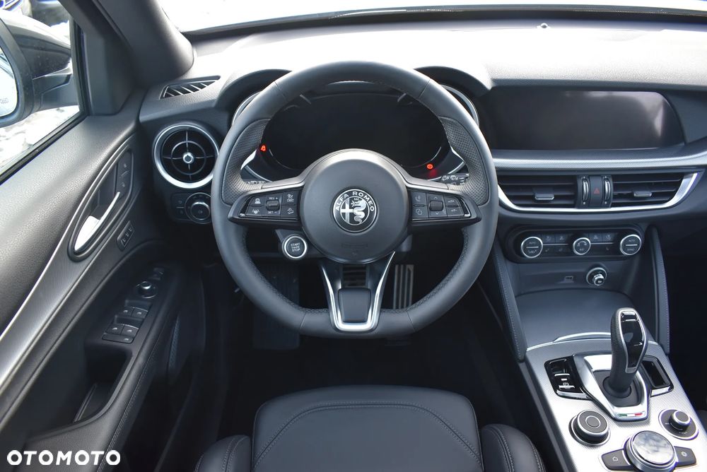 Alfa Romeo Stelvio 2.0 Turbo Veloce Q4 - 23