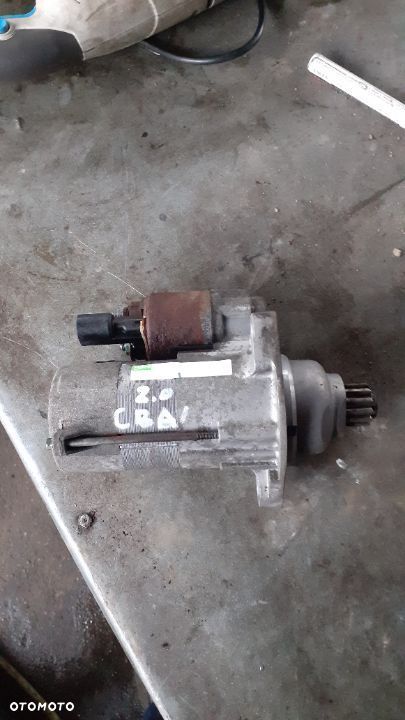 Rozrusznik VW Passat 2.0 CBA