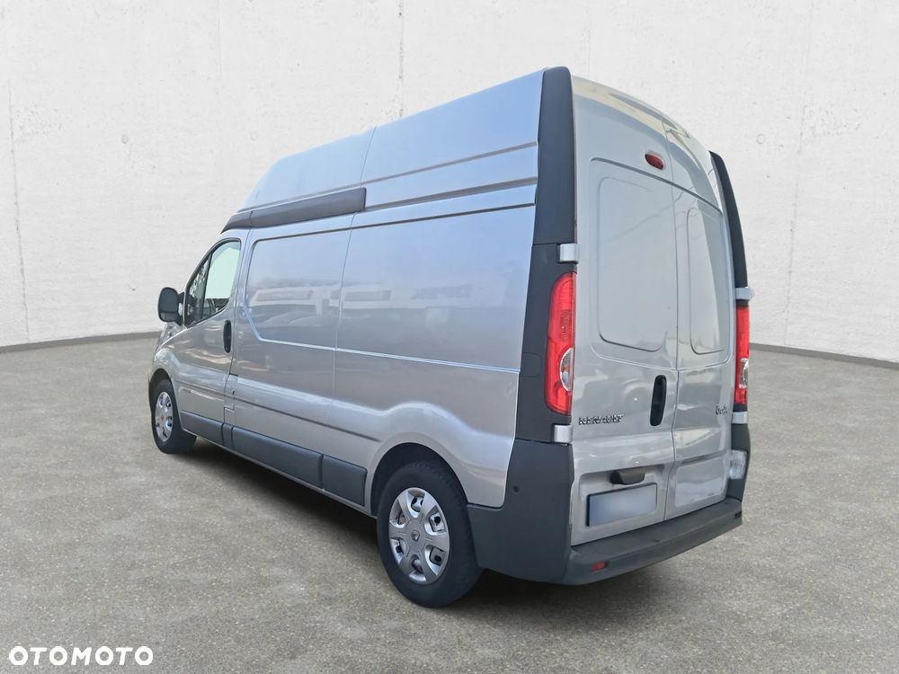 Renault Trafic L2H2 - 7