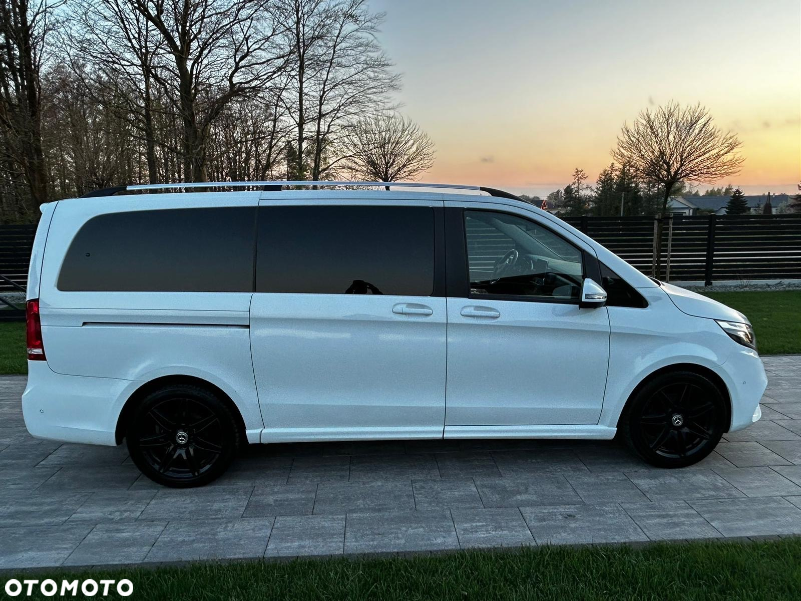 Mercedes-Benz Klasa V 300 d Avantgarde 9G-Tronic (d³ugi) - 7