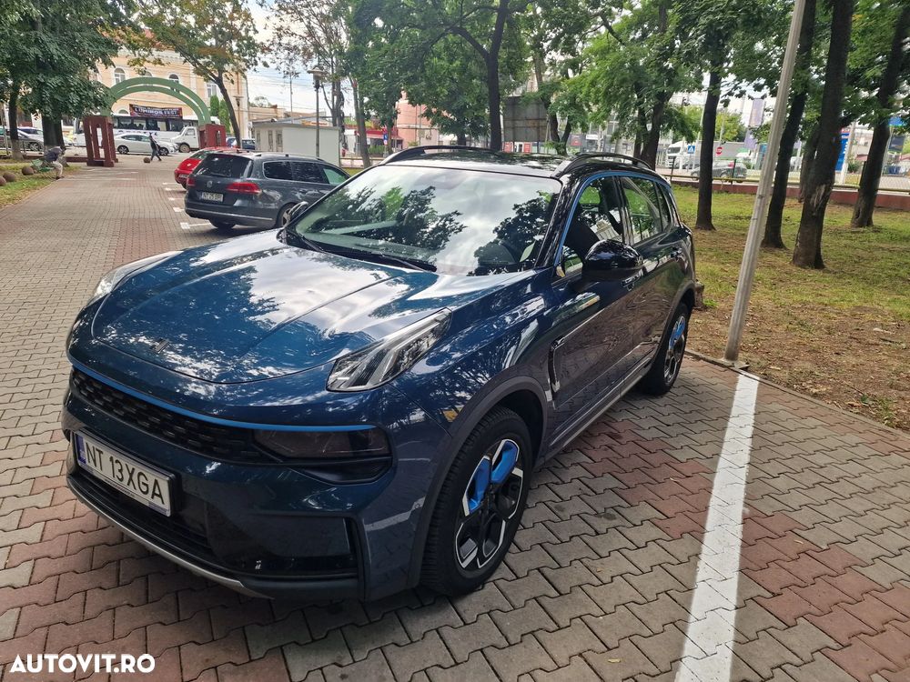 Lynk&Co 01 - 3