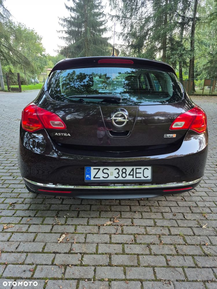 Opel Astra - 8