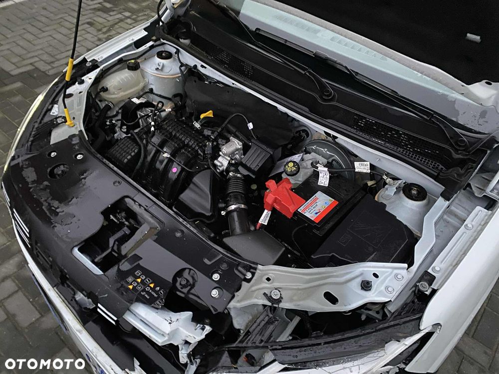 Dacia Sandero SCe 65 Essential - 24