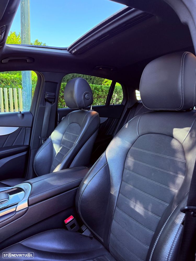 Mercedes-Benz GLC 300 de Coupe 4Matic 9G-TRONIC AMG Line - 25