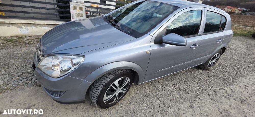 Opel Astra - 2