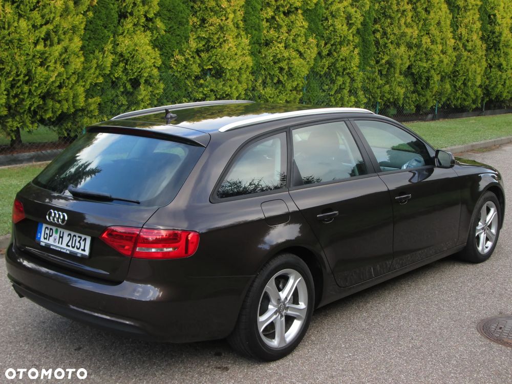 Audi A4 Avant 2.0 TDI DPF Ambition - 5