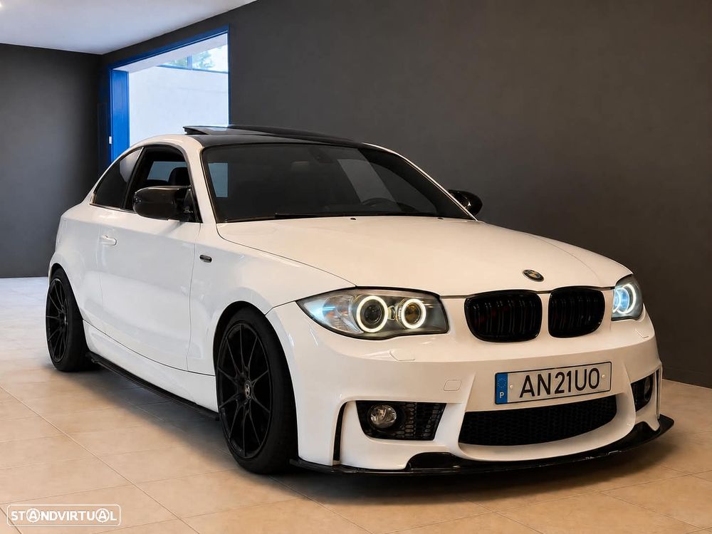 BMW 118 d Aut. Limited Edition Lifestyle c/ M Sport Pack - 4